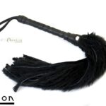 Avalon - GRIFFIN - Flogger med Lær og Pels, Svart 