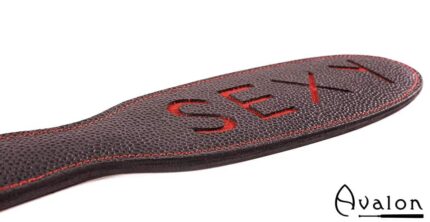 Avalon - HOLD STILL - Paddle Sexy - Svart og Rød