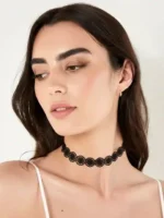 Gnist - Choker med blomsterdetaljer- 01 - Sort - Bilde 2