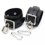 Rimba – Arm cuffs med Hengelås 