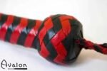 Avalon - TRISTAN - Devil tongue pisk sort og rød